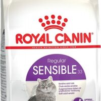 Корм Royal Canin Sensible для кошек с чувствительным пищеварением 1-7 лет, 15 кг